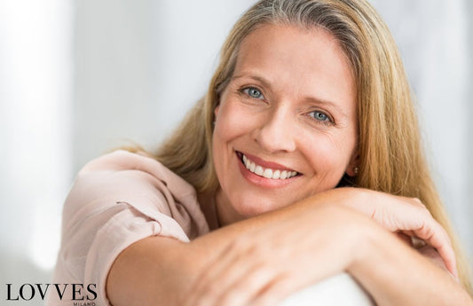 
Vitamina C e Vitamina F nutrientes essenciais para a nossa pele